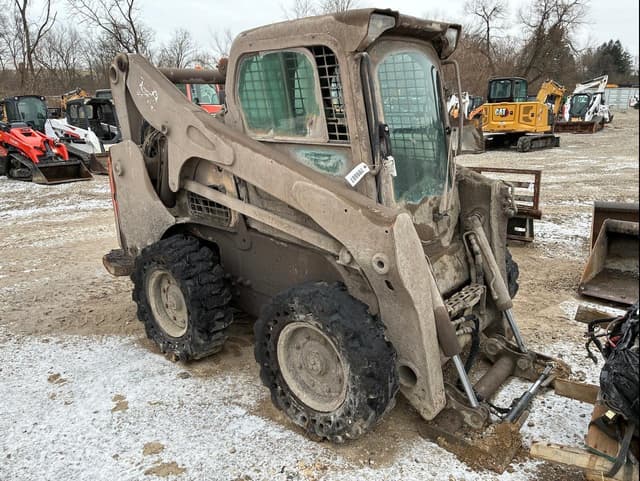 Image of Bobcat S740 equipment image 1