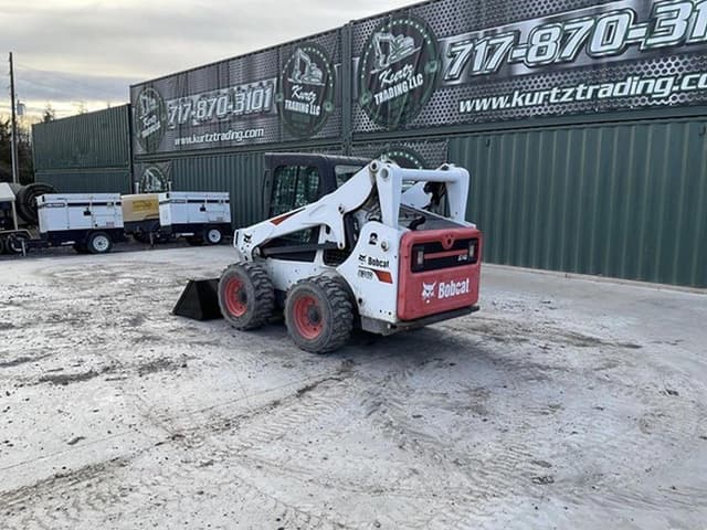 Image of Bobcat S740 equipment image 1