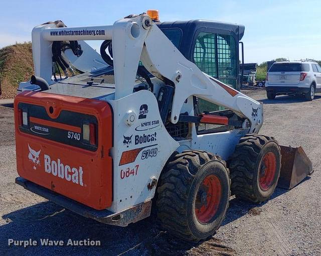 Image of Bobcat S740 equipment image 3