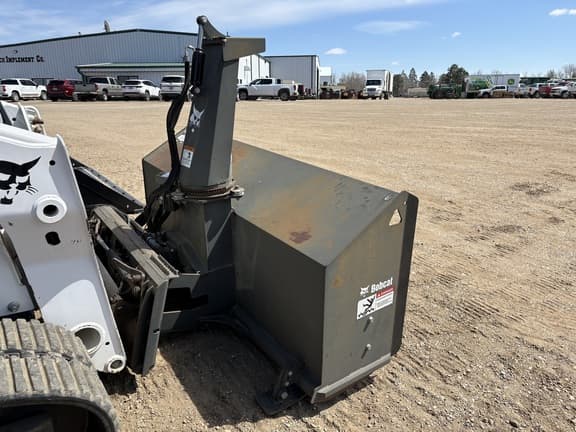Image of Bobcat SB240 equipment image 3