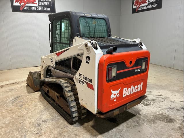 Image of Bobcat T450 equipment image 2
