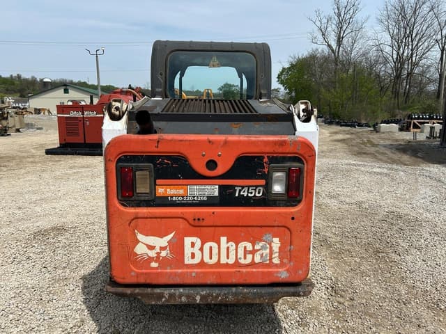 Image of Bobcat T450 equipment image 2