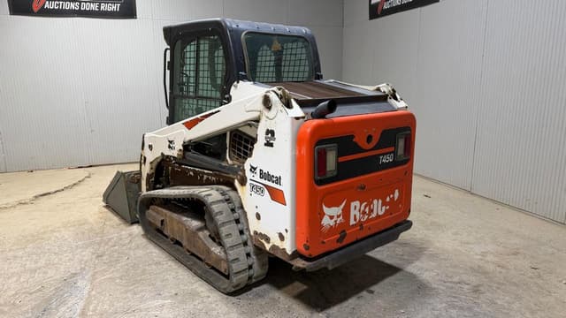 Image of Bobcat T450 equipment image 2