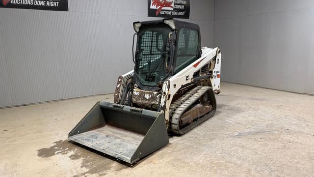 Image of Bobcat T450 equipment image 1