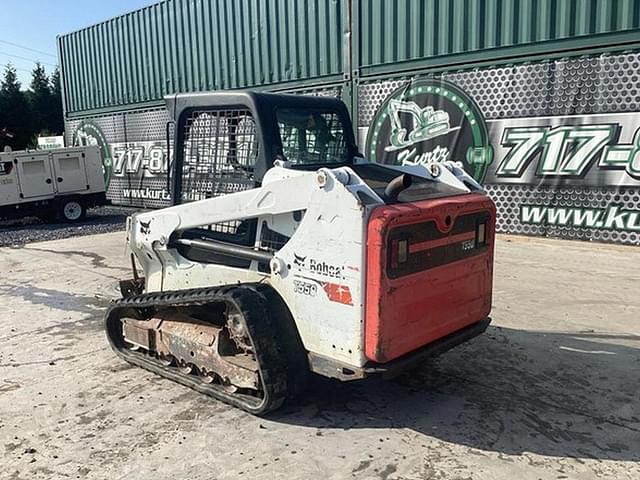 Image of Bobcat T550 equipment image 2