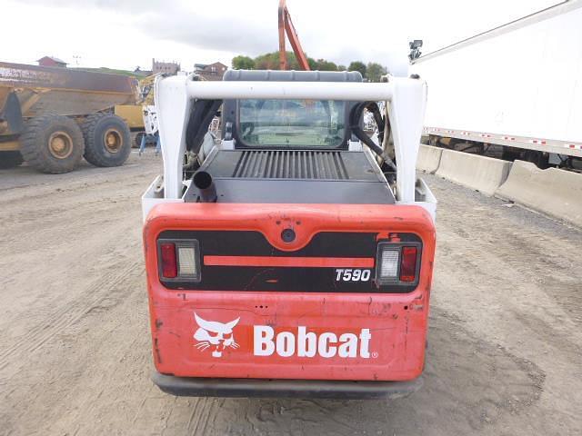 Image of Bobcat T590 equipment image 3