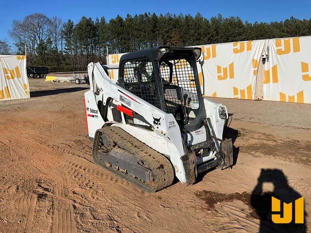 Image of Bobcat T590 equipment image 2