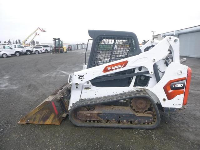 Image of Bobcat T590 equipment image 4