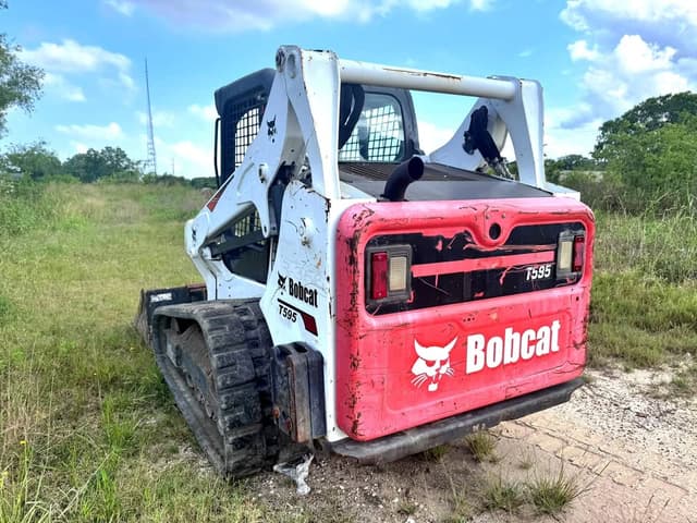 Image of Bobcat T595 equipment image 4