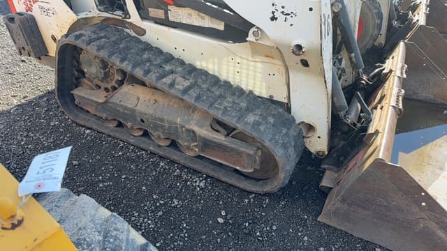 Image of Bobcat T595 equipment image 4