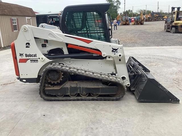 Image of Bobcat T630 equipment image 4