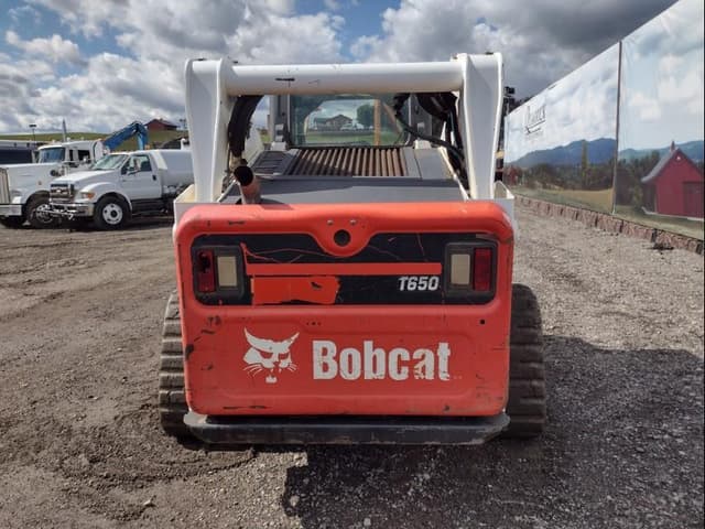 Image of Bobcat T650 equipment image 3