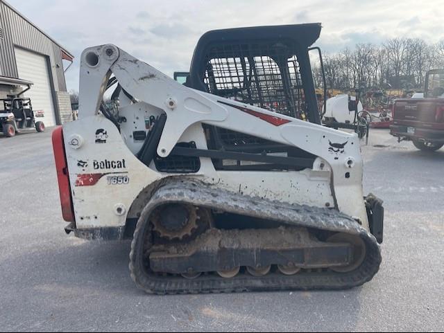 Image of Bobcat T650 equipment image 3