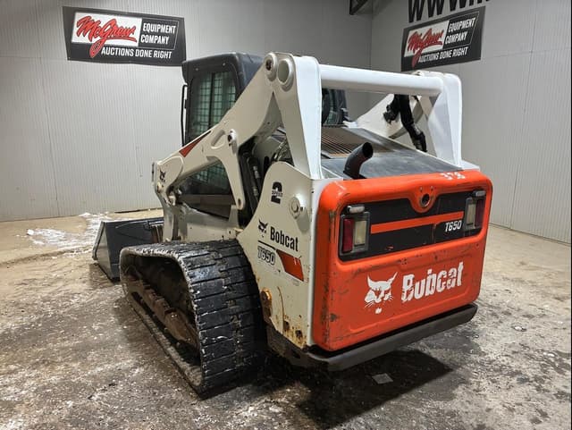 Image of Bobcat T650 equipment image 2