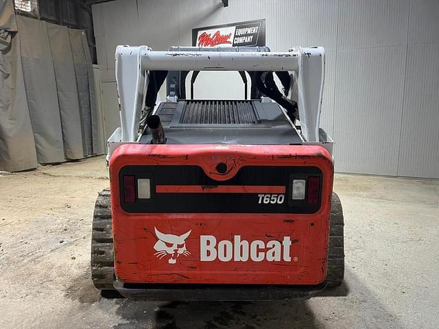 Image of Bobcat T650 equipment image 3