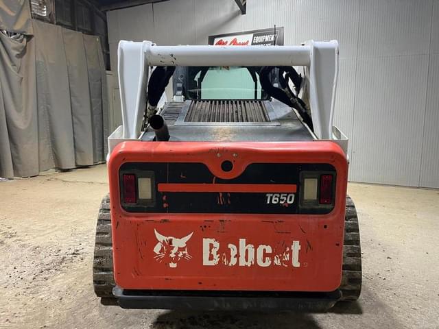 Image of Bobcat T650 equipment image 3