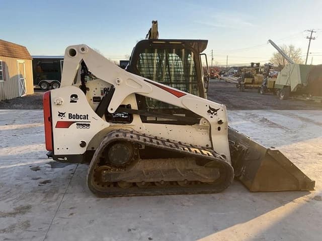 Image of Bobcat T650 equipment image 4