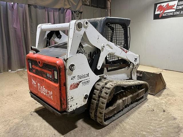 Image of Bobcat T650 equipment image 4