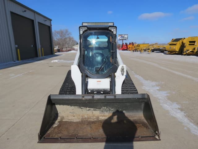 Image of Bobcat T650 equipment image 4