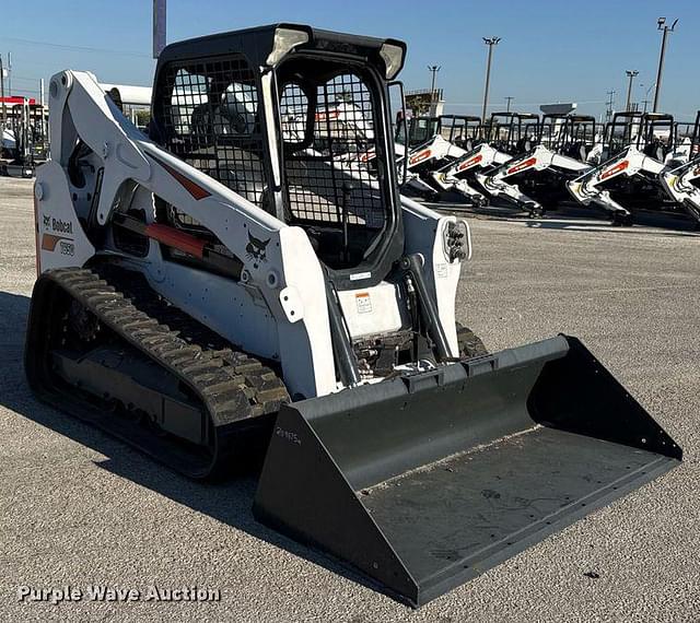 Image of Bobcat T650 equipment image 2