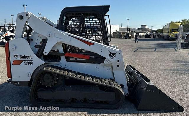 Image of Bobcat T650 equipment image 3