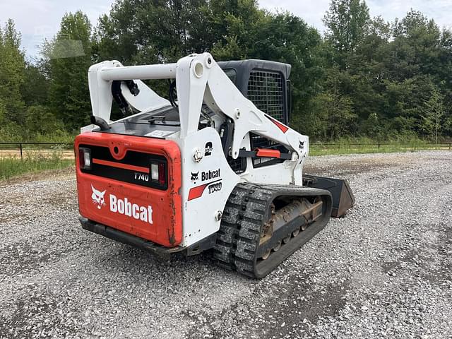 Image of Bobcat T740 equipment image 3