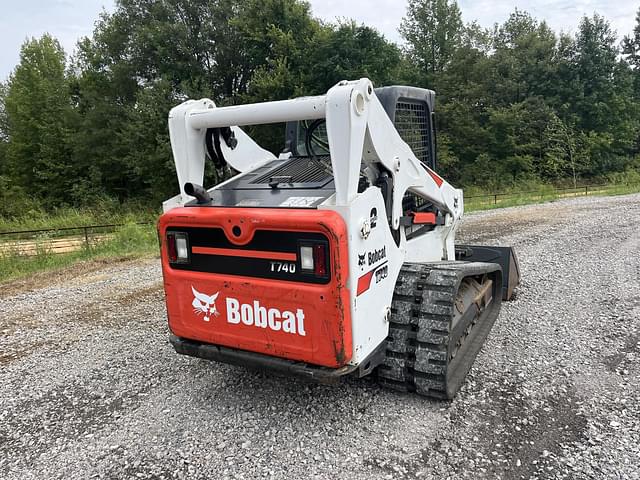 Image of Bobcat T740 equipment image 4