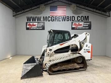Main image Bobcat T740