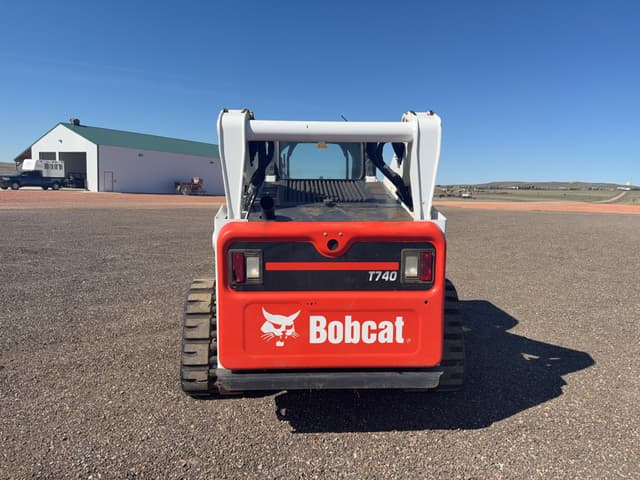 Image of Bobcat T740 equipment image 4