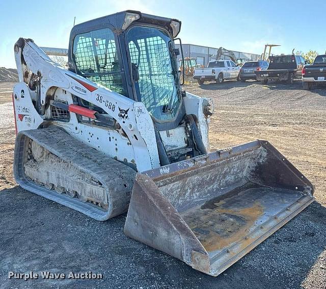 Image of Bobcat T740 equipment image 2