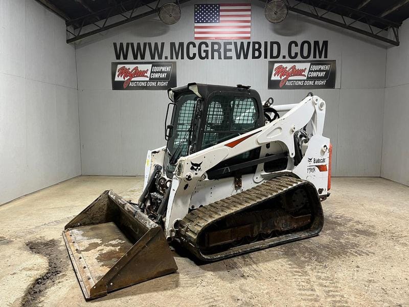 Main image Bobcat T750