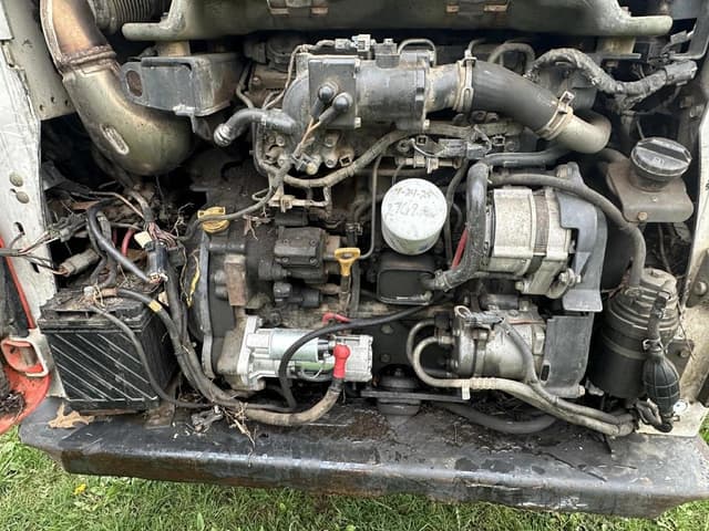 Image of Bobcat T750 equipment image 4