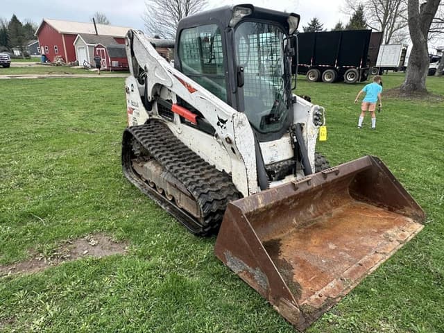 Image of Bobcat T750 equipment image 1