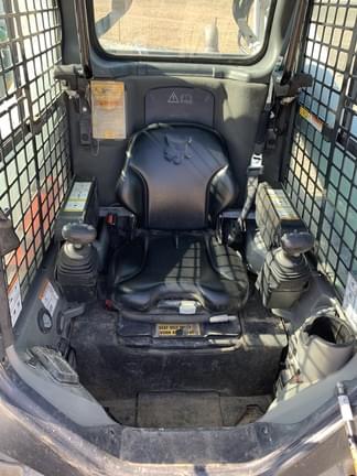 Image of Bobcat T770 equipment image 3