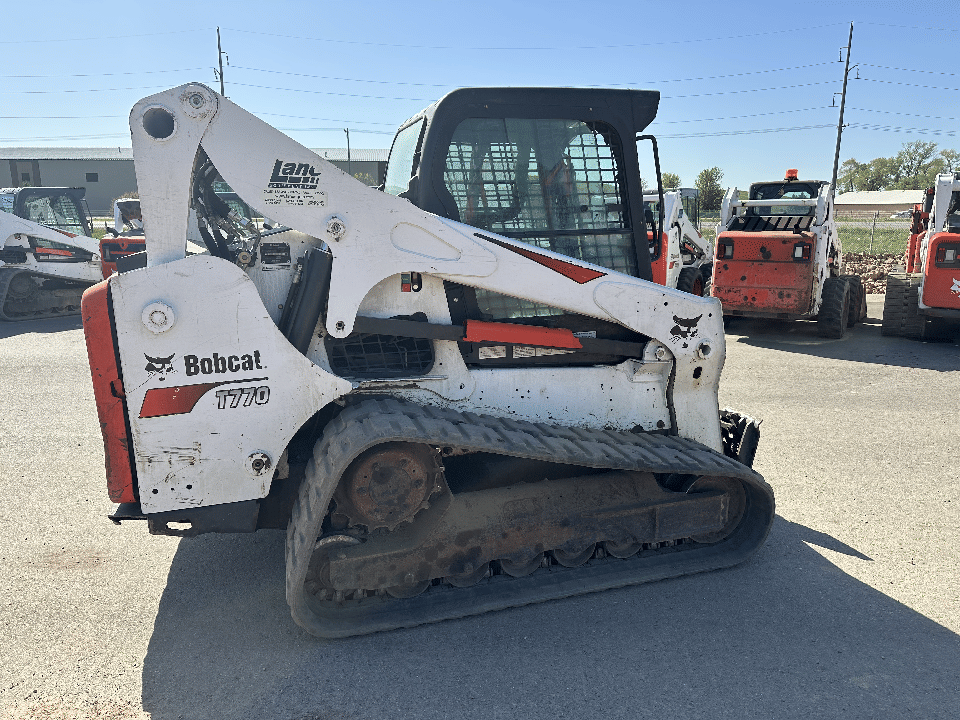 2017 Bobcat T770 Equipment Image0