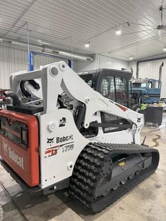 Image of Bobcat T770 equipment image 2