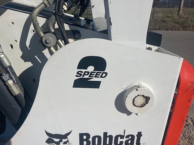 Image of Bobcat T770 equipment image 4