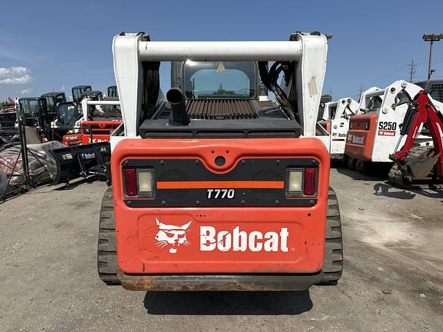 Image of Bobcat T770 equipment image 3