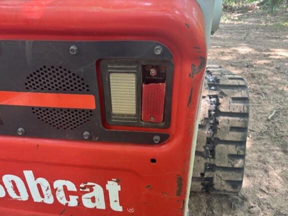 Image of Bobcat T870 equipment image 2