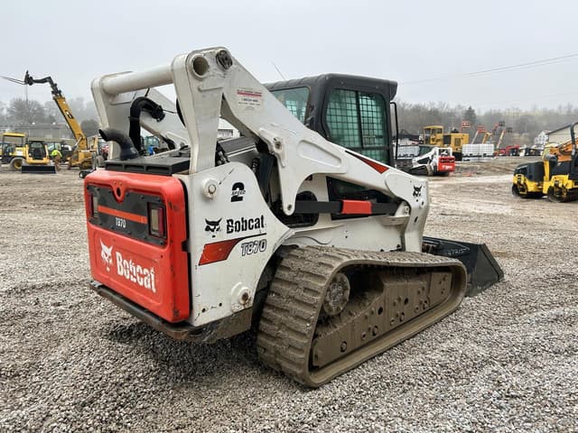 Image of Bobcat T870 equipment image 3