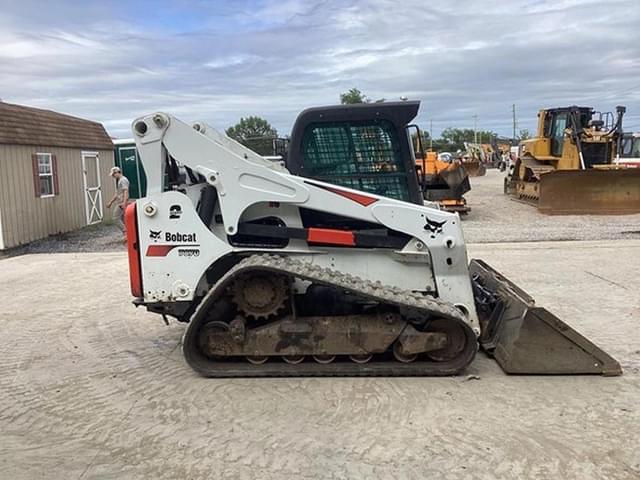 Image of Bobcat T870 equipment image 4