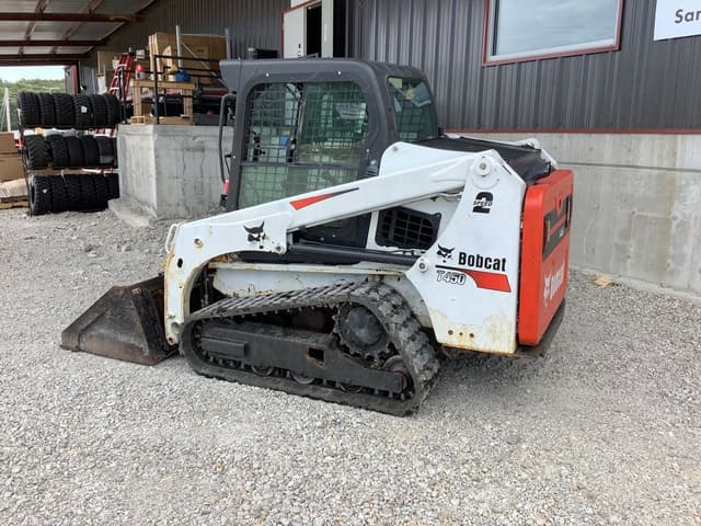 Image of Bobcat T450 equipment image 4