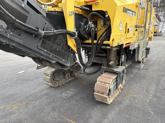 Image of Bomag BM1200/30 equipment image 2