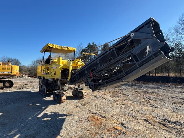 Image of Bomag BM1300/30 equipment image 2
