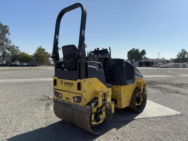 Image of Bomag BW120SL-5 equipment image 2