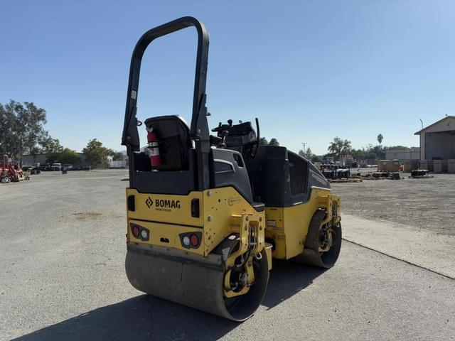 Image of Bomag BW120SL-5 equipment image 2