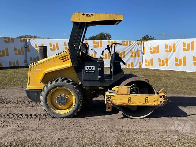 Image of Bomag BW124DH equipment image 3