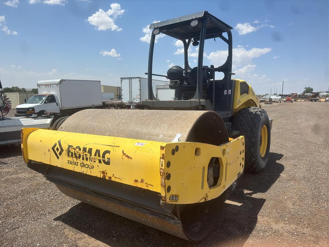 Image of Bomag BW211D-5 Primary image