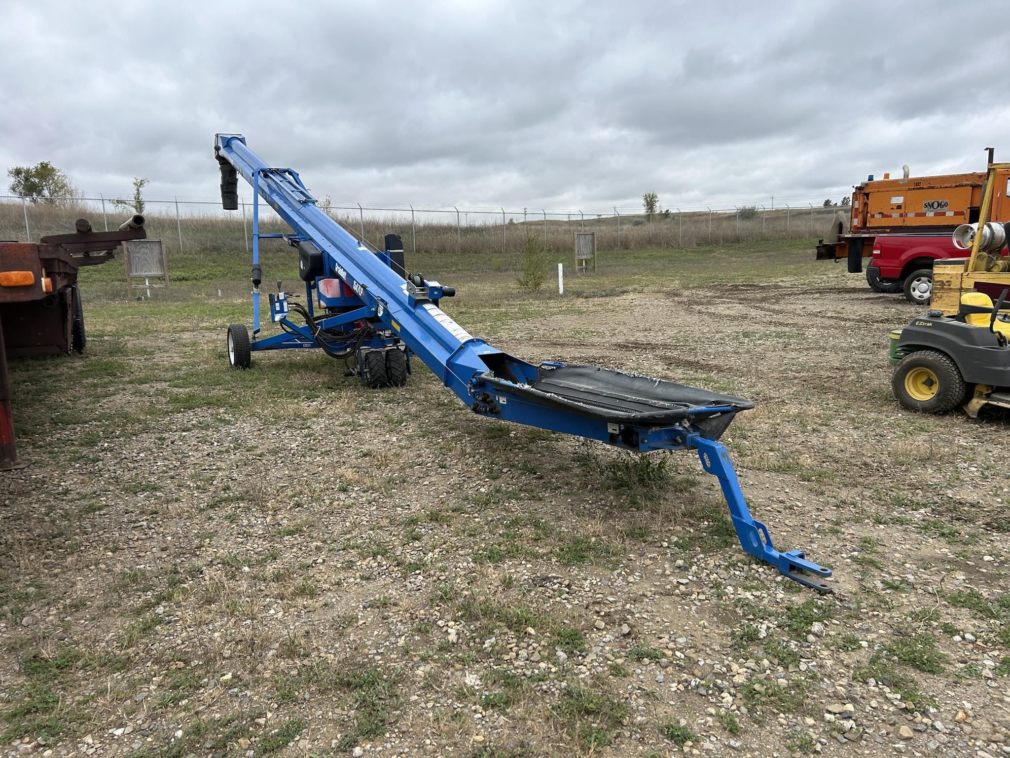 2017 Brandt 1547LP+ Equipment Image0