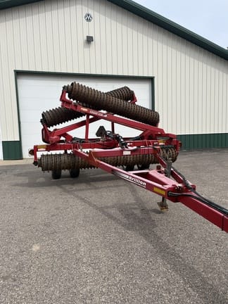 2017 Brillion WFP30 Equipment Image0
